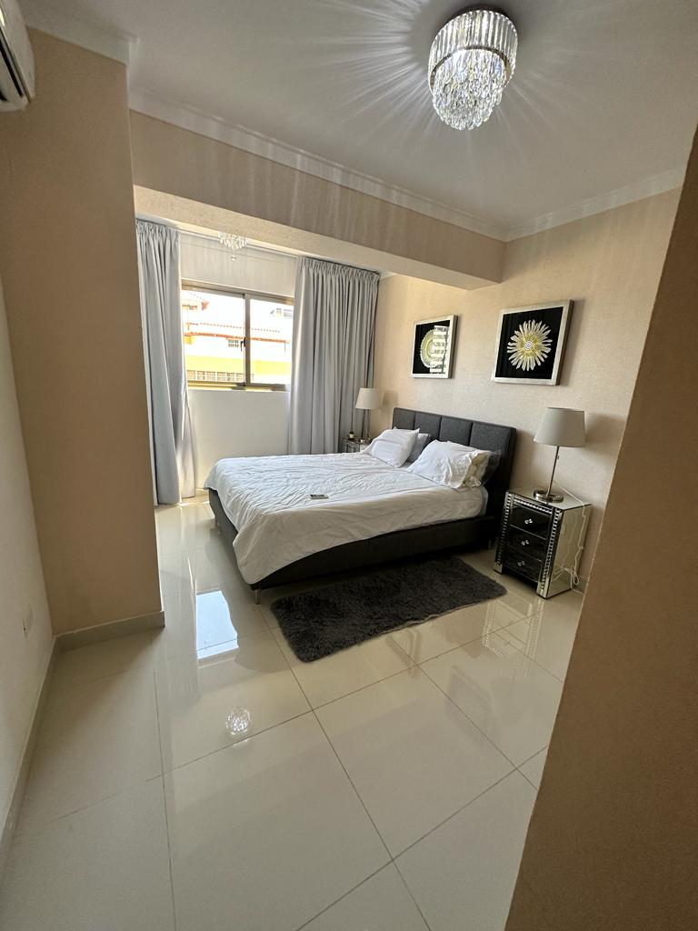 WhatsApp Image 2026-01-13 at 6.02.42 PM (1) Apartamento Amueblado en Bella Vista | Pr贸ximo a Downtown