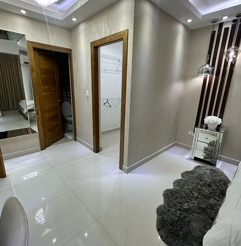 Apartamento Amueblado en Bella Vista | Próximo a Downtown