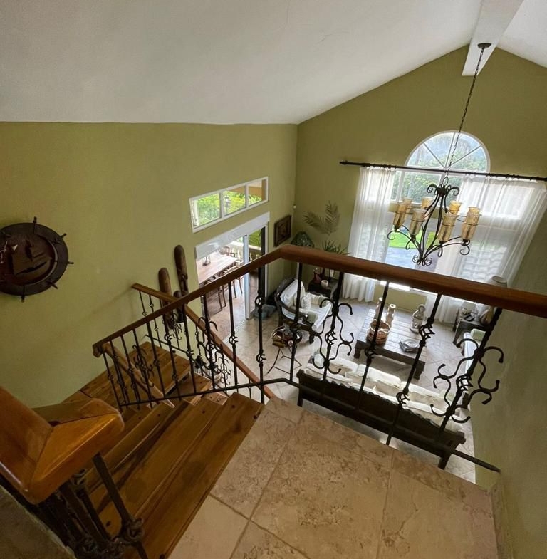 Villa de lujo con amplia finca en Villa Sombrero -Baní – Espacio, privacidad y potencial de inversión