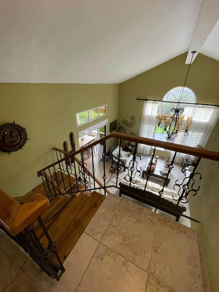 Villa de lujo con amplia finca en Villa Sombrero -Baní – Espacio, privacidad y potencial de inversión