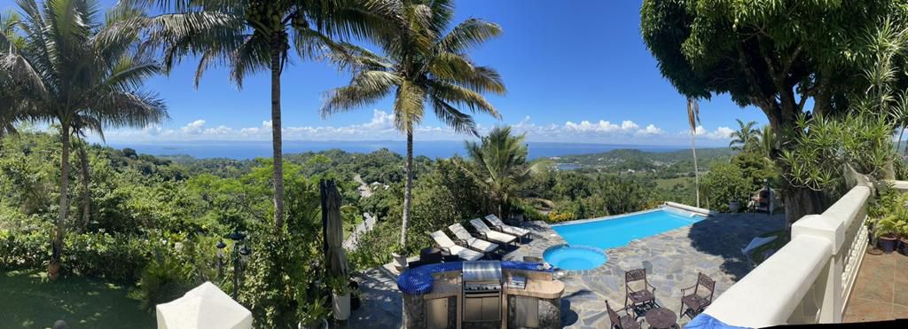 Villa de lujo con amplia finca en Villa Sombrero -Baní – Espacio, privacidad y potencial de inversión