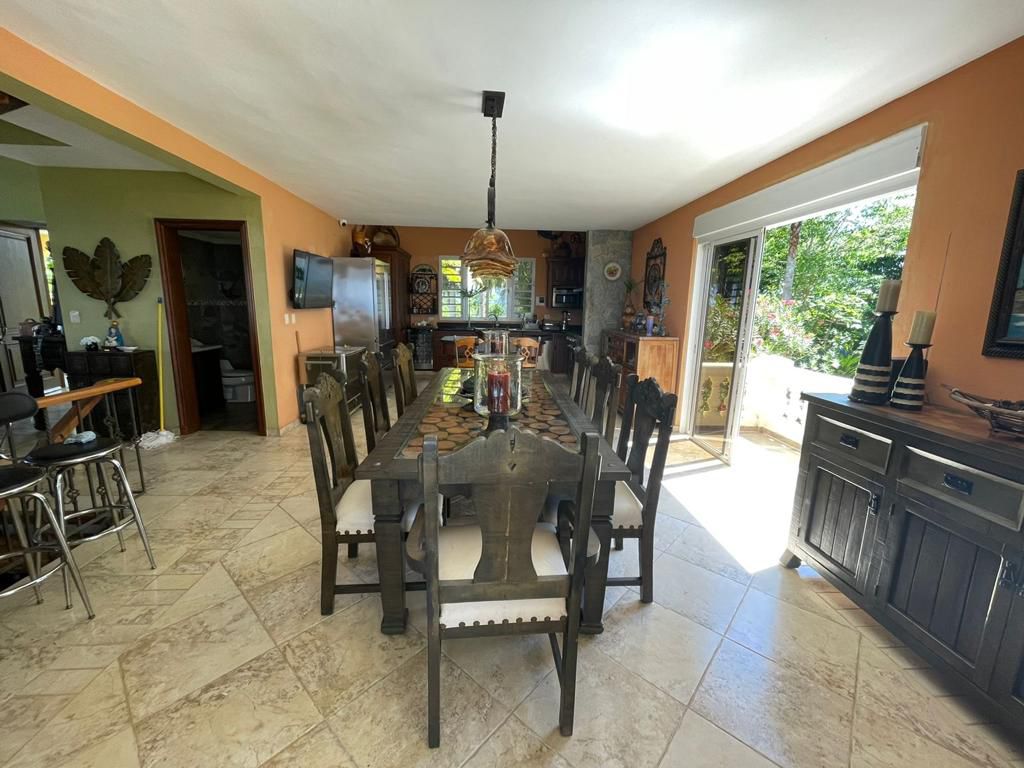 Villa de lujo con amplia finca en Villa Sombrero -Baní – Espacio, privacidad y potencial de inversión