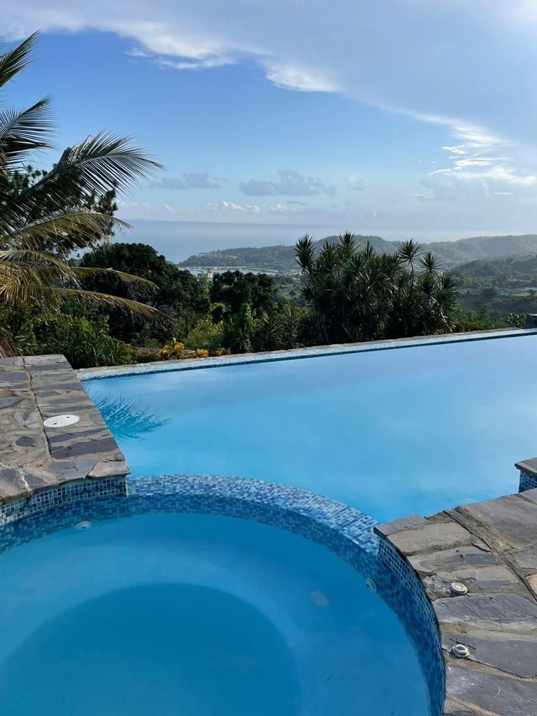 Villa de lujo con amplia finca en Villa Sombrero -Baní – Espacio, privacidad y potencial de inversión